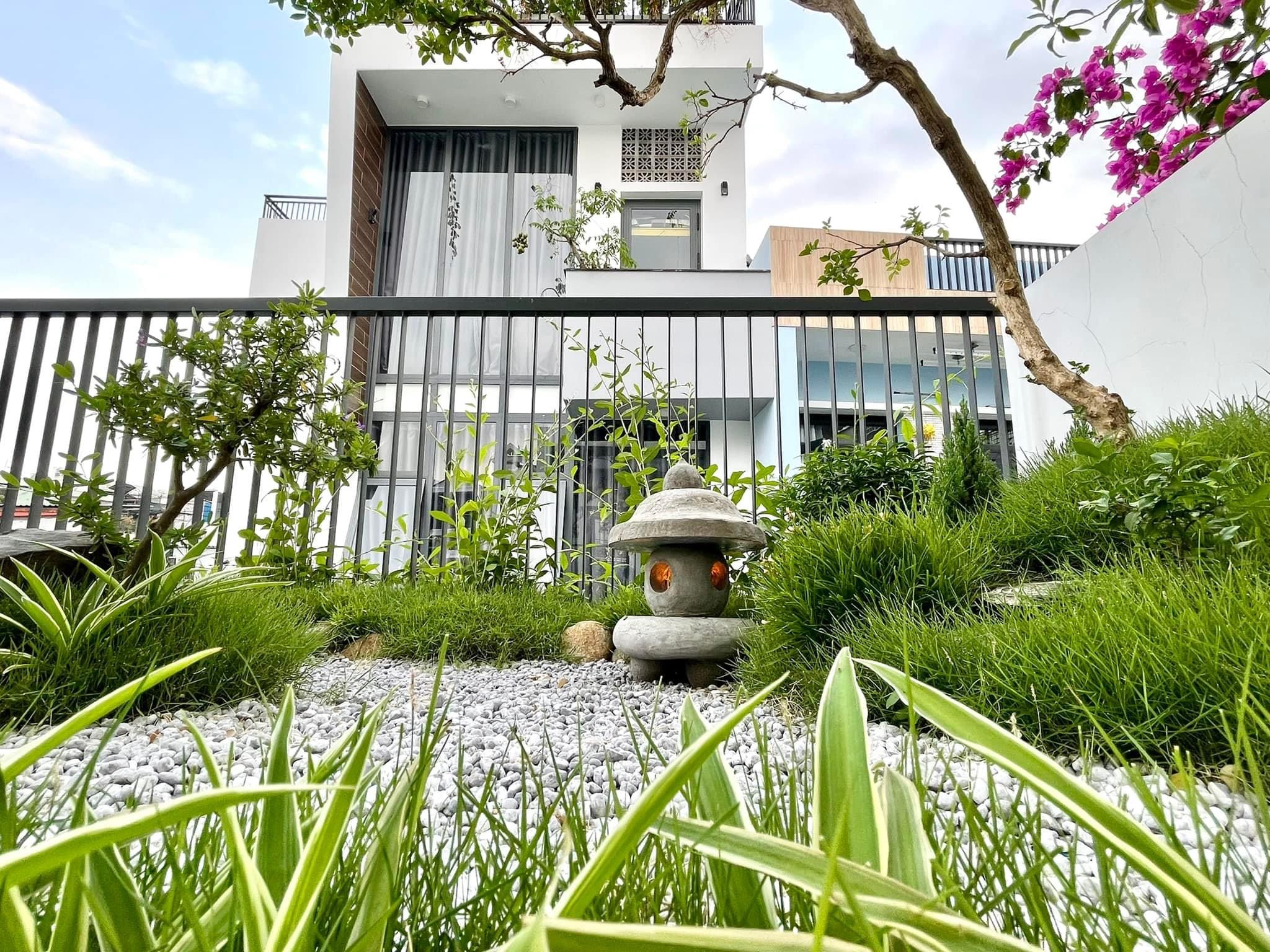 ST GARDEN